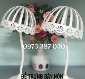 ĐẾ TRƯNG BÀY NÓN