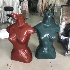 manocanh nữa thân 9