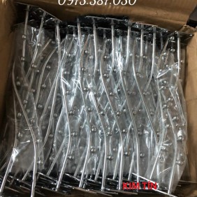 GIÁ TREO QUẦN ÁO