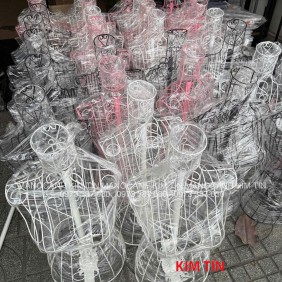 Manocanh Khung Sắt Nữ