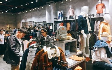 Chọn Manocanh phù hợp cho cửa hàng quần áo nhỏ- manocanh Kim Tín